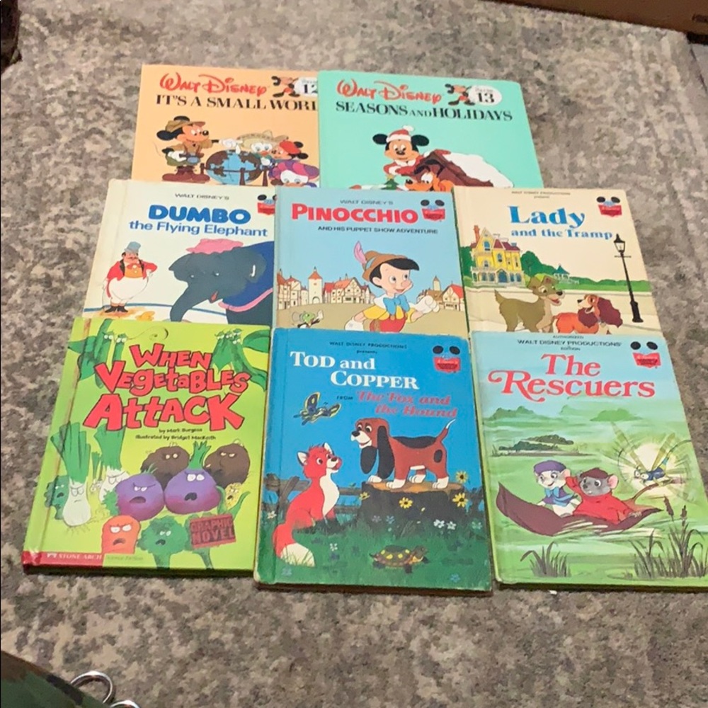 Lot of 8 Beautiful Vintage Waltz Disney Kids Books